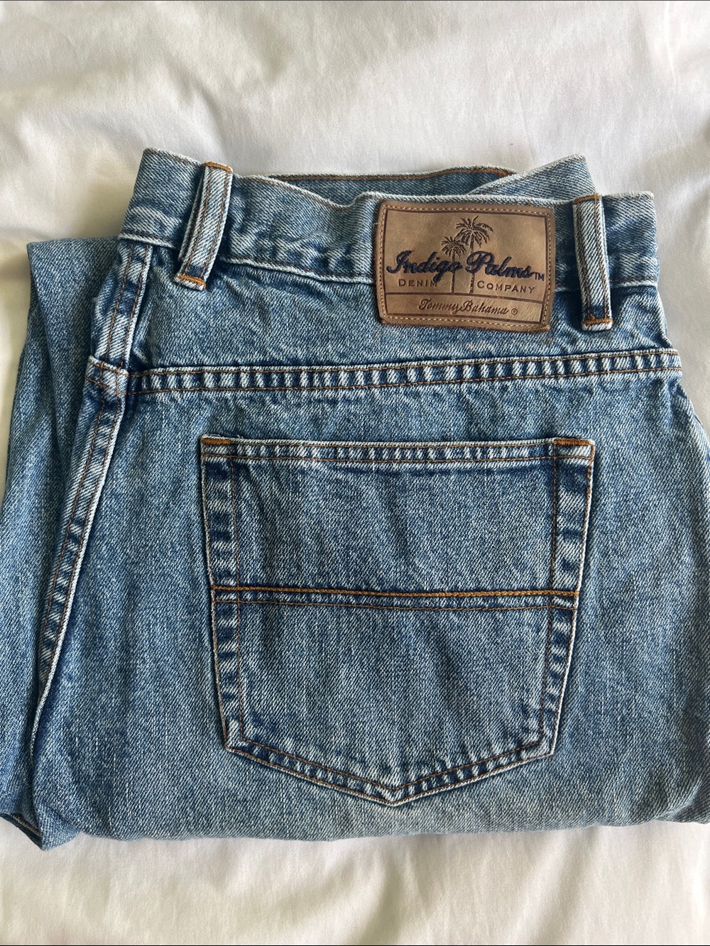 Tommy Bahama Light Blue Indigo Palms Men’s Relaxed Jeans